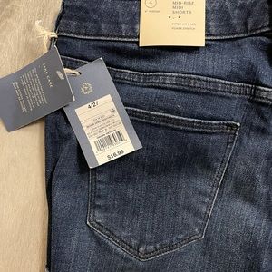 Mid-rise midi shorts